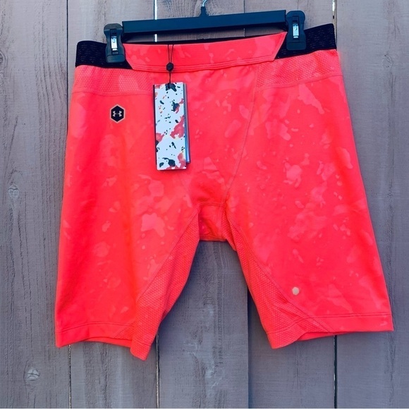 Under Armour Men's UA RUSH™ HeatGear® Compression Upstream Camo Shorts XL - J151 - Picture 4 of 10